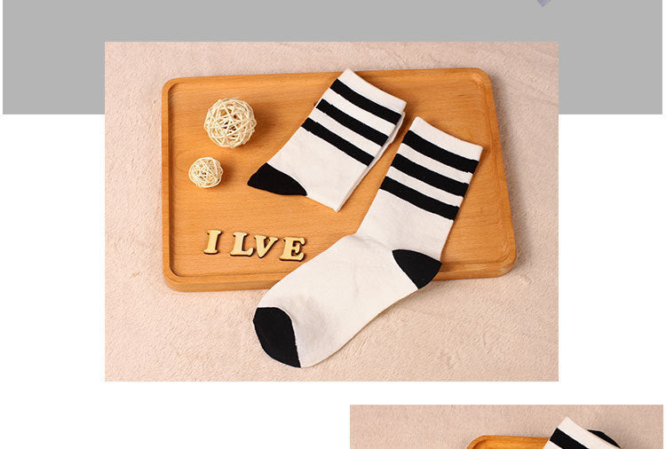 Womens Black and White Short Star Casual Socks 3 Pairs Stripes