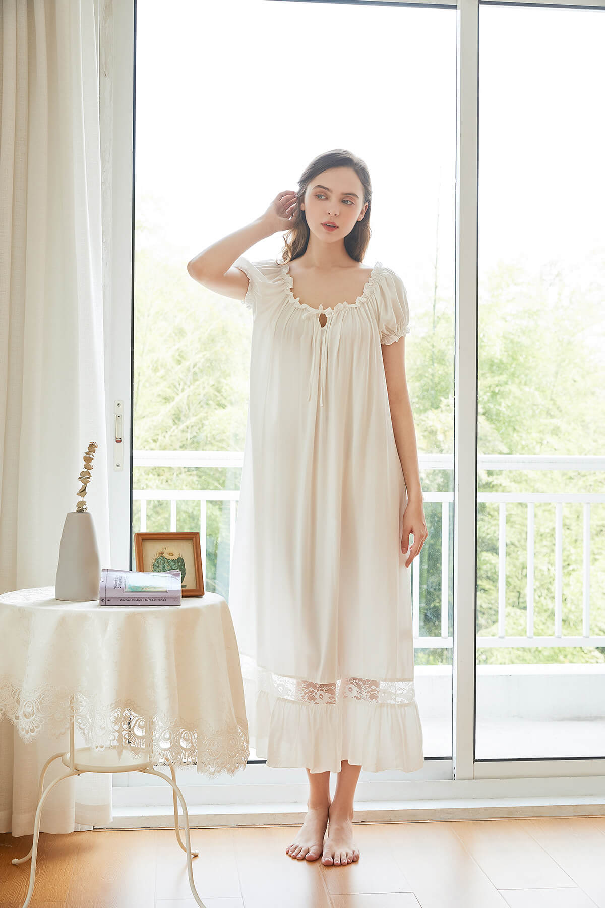Women's Cotton Sleepwear White Nightgown Dress with Puff Sleeves
