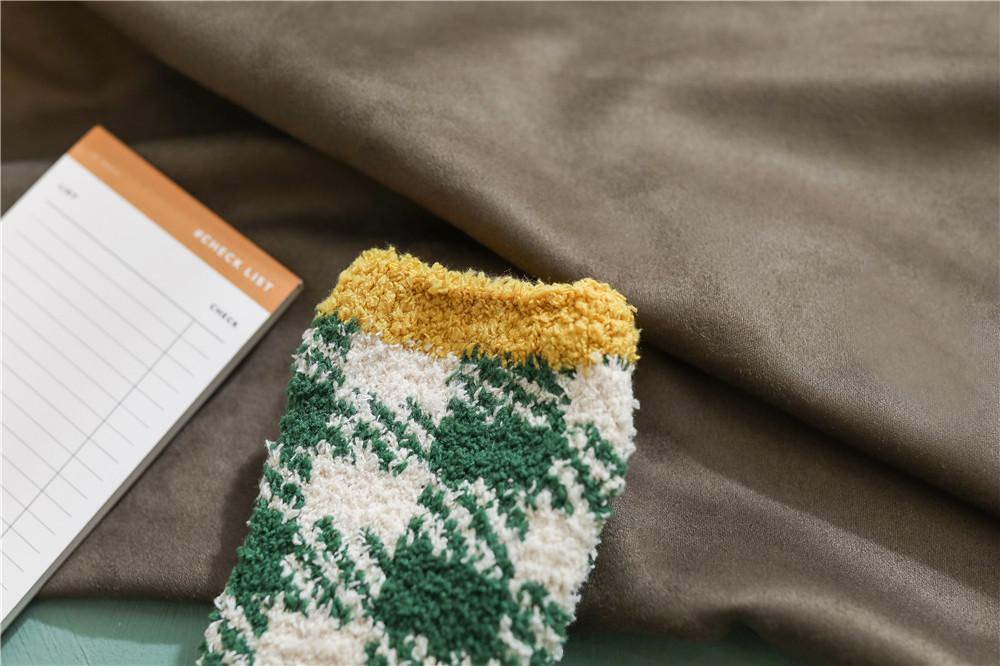 Womens Fuzzy Checkered Pattern Socks Winter Soft Slipper Cozy Fluffy Socks Gifts 7 Pairs - CHALIER