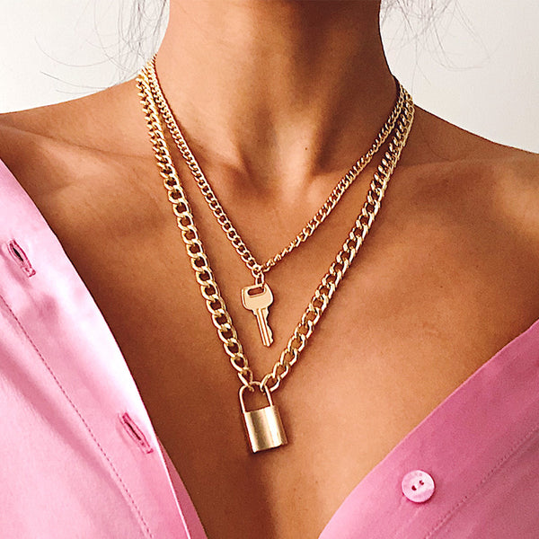 Female Layered Necklaces Women Gold Fashionable Lock and Key Choker