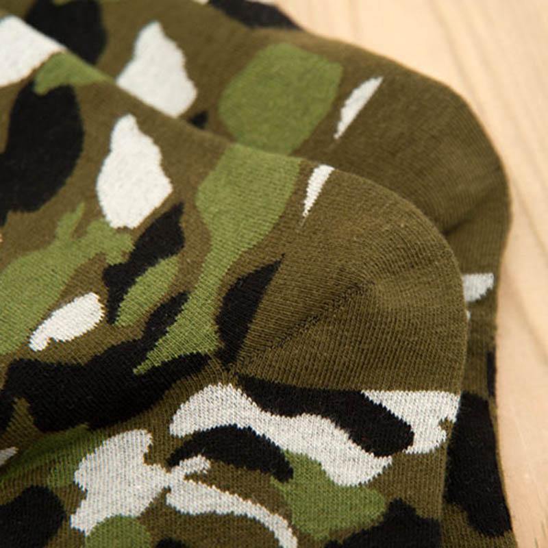 Mens Cotton Crew Socks Outdoor Camouflage Training Casual Socks Set 5 Pairs - CHALIER
