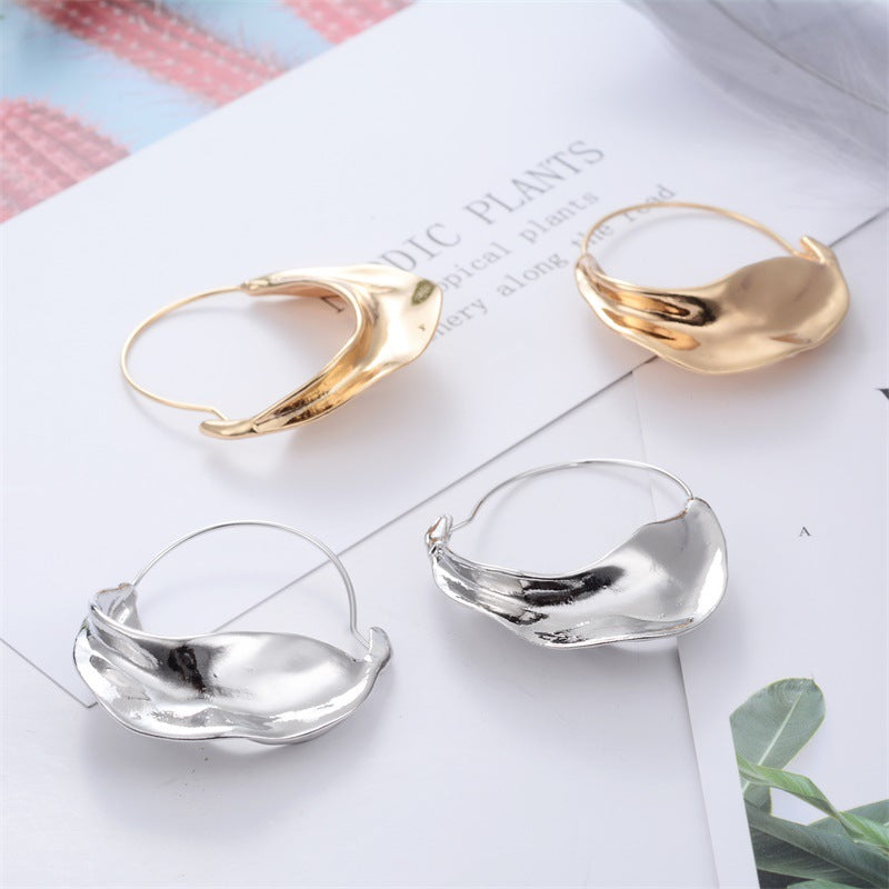 Female Hot Earrings Women Design Metal Hoops Earrings