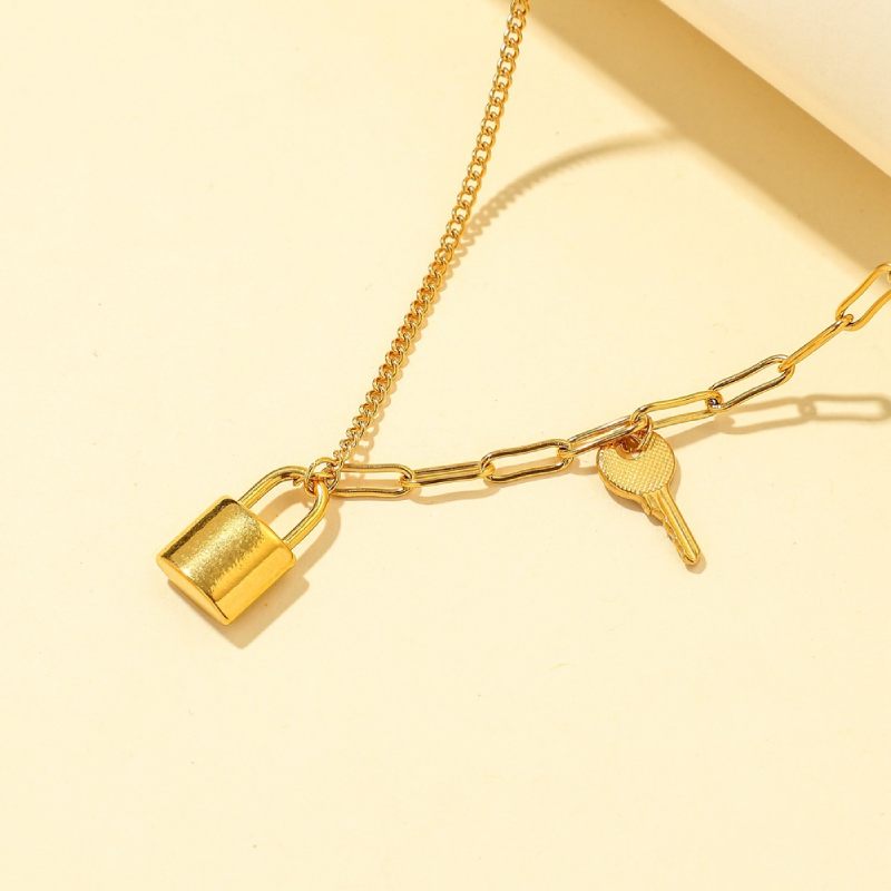 Female Hot Necklaces Women Gold Key Choker Design Jewelry