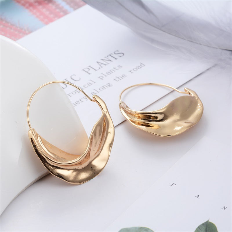 Female Hot Earrings Women Design Metal Hoops Earrings