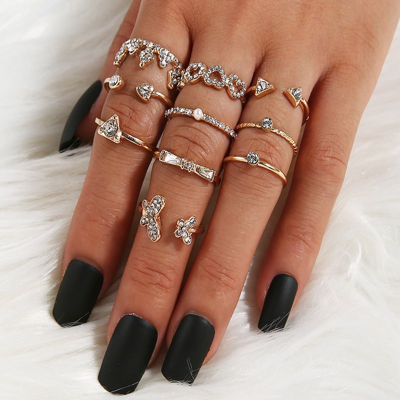 Female Hot Rings Woman Design Fashionable Jewelry Set