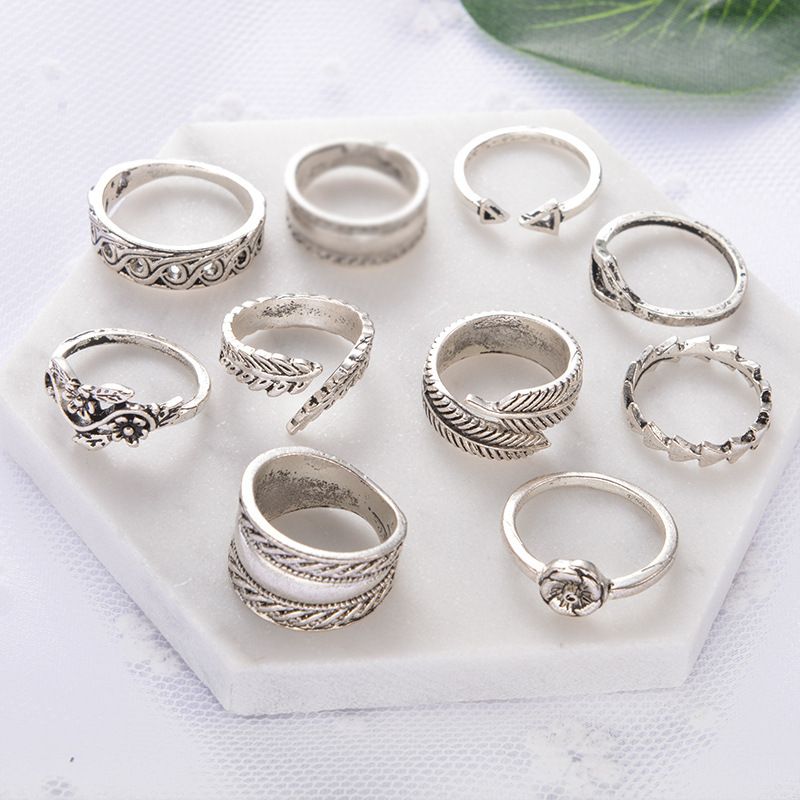 Female Design Rings Woman Fashionable Silver Jewelry Set