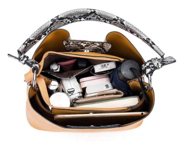 Women Serpentine PU Shoulder Bag