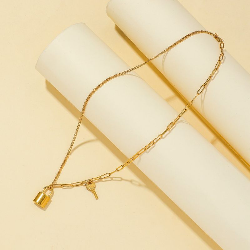 Female Hot Necklaces Women Gold Key Choker Design Jewelry