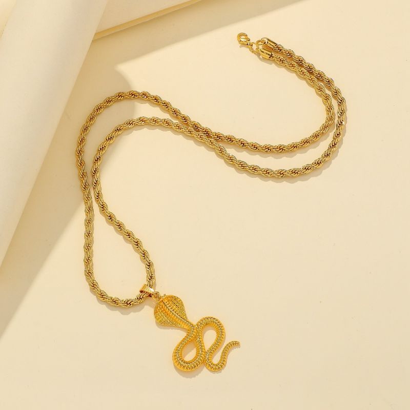 Female Long Necklaces Women Gold Choker Snack Design Jewelry