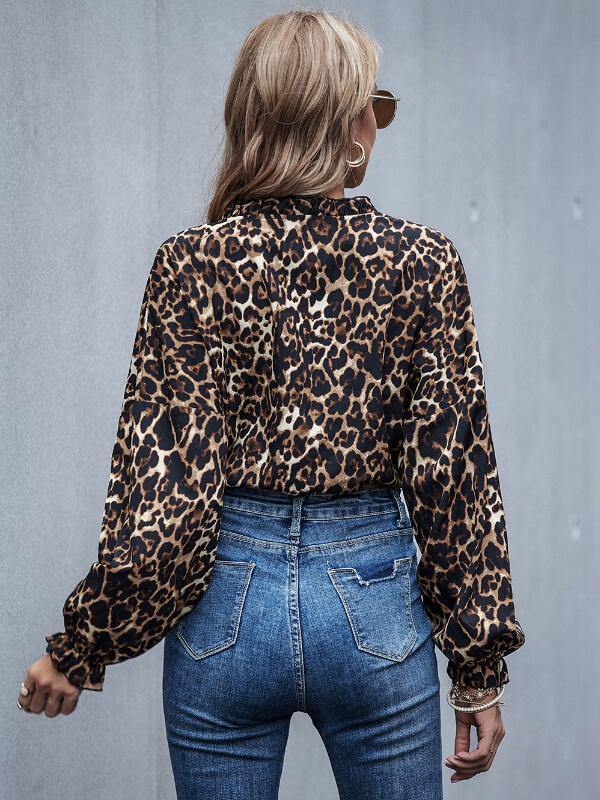 Ladies Leopard printed Tie Front Crop Top - CHALIER