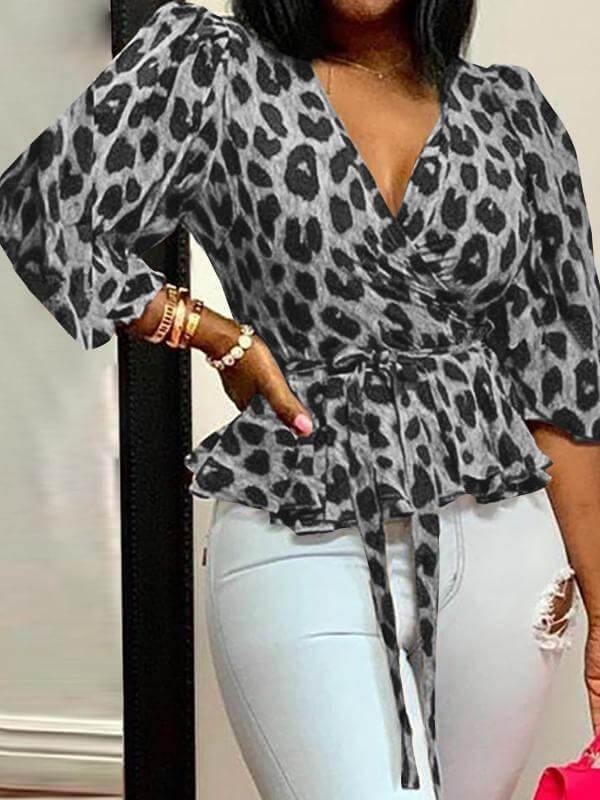Women's Plus Size Leopard Print V Neck Top - CHALIER