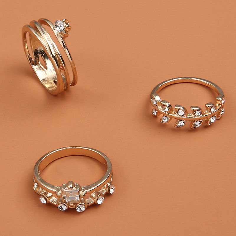 Female Fashionable Rings Woman Design Gold Jewelry Set