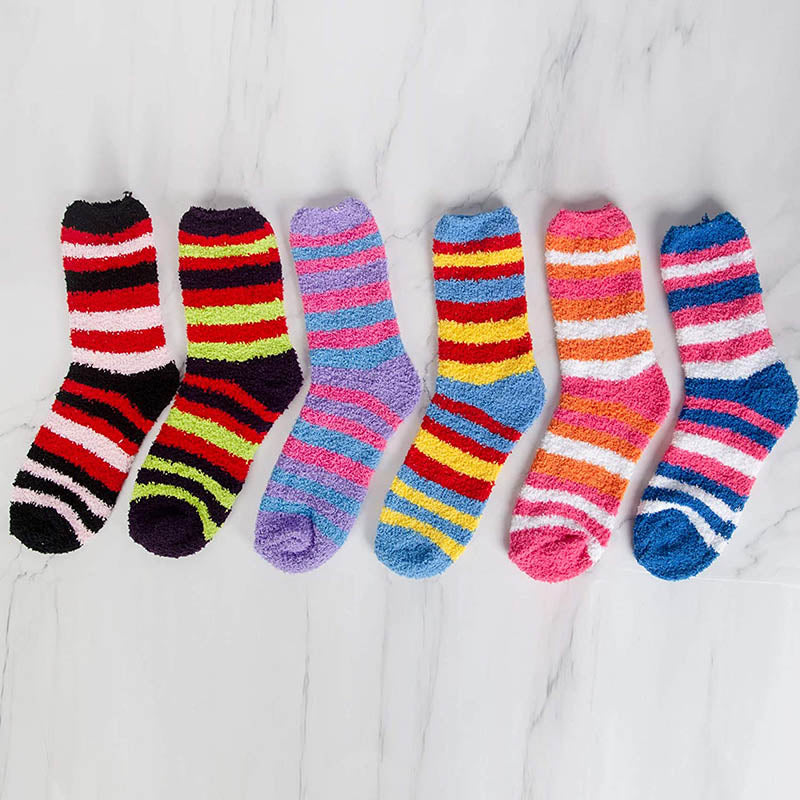 Womens Winter Fuzzy Socks 6 Pairs Cozy Fluffy Socks Warm Christmas Socks for Women Gifts