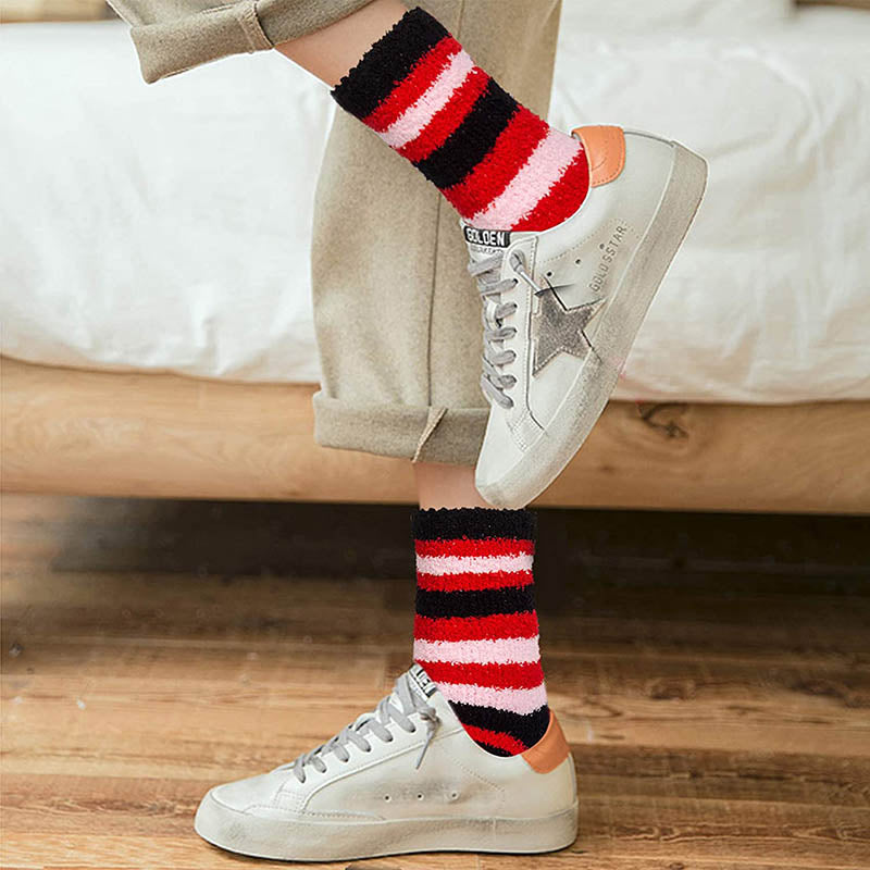 Womens Winter Fuzzy Socks 6 Pairs Cozy Fluffy Socks Warm Christmas Socks for Women Gifts