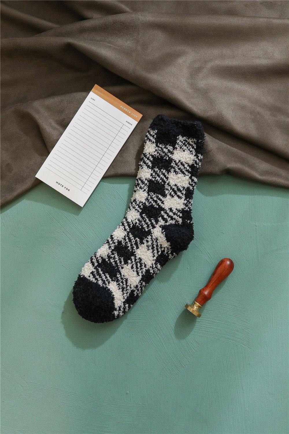 Womens Fuzzy Checkered Pattern Socks Winter Soft Slipper Cozy Fluffy Socks Gifts 7 Pairs - CHALIER