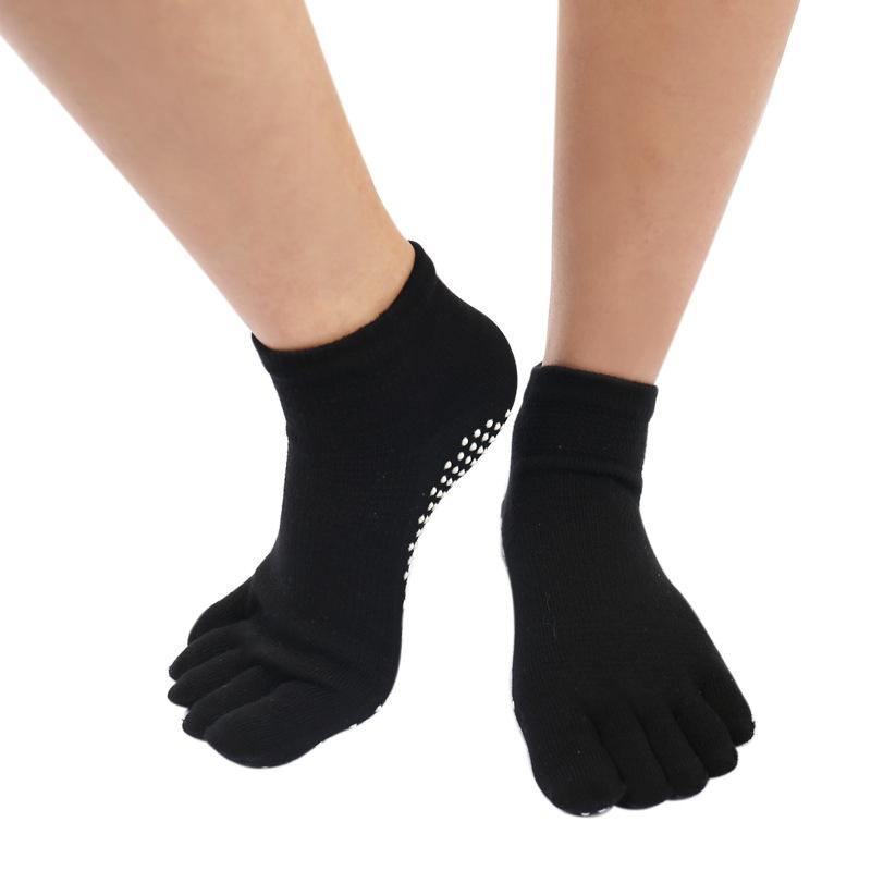 Womens Yoga Socks Solid Colors Fingerless Non-slip Sports Grip Socks - CHALIER