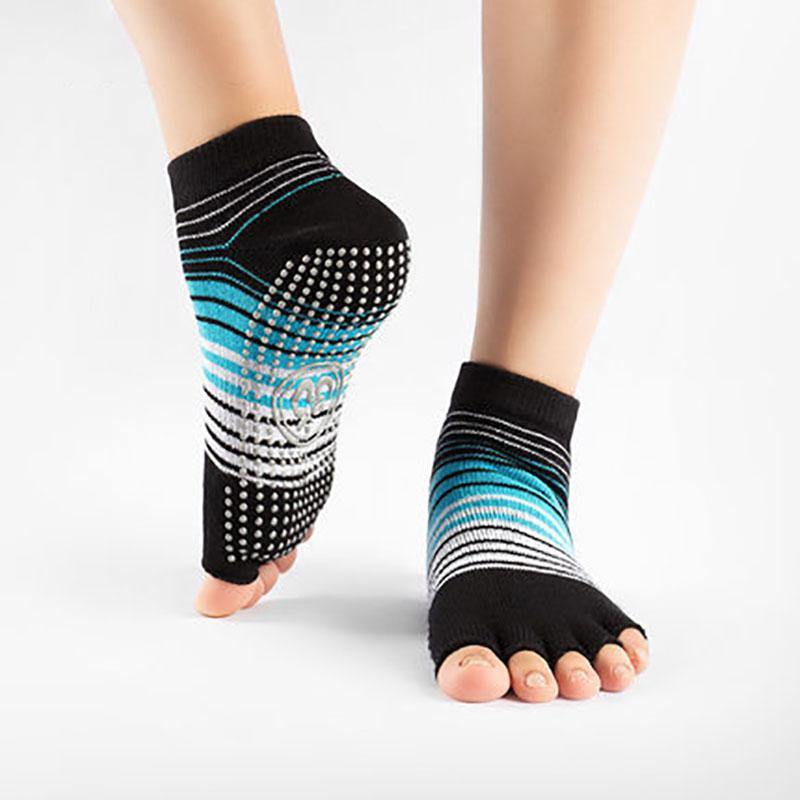 Womens Yoga Grip Socks Athletic Non-slip Fingerless Socks - CHALIER