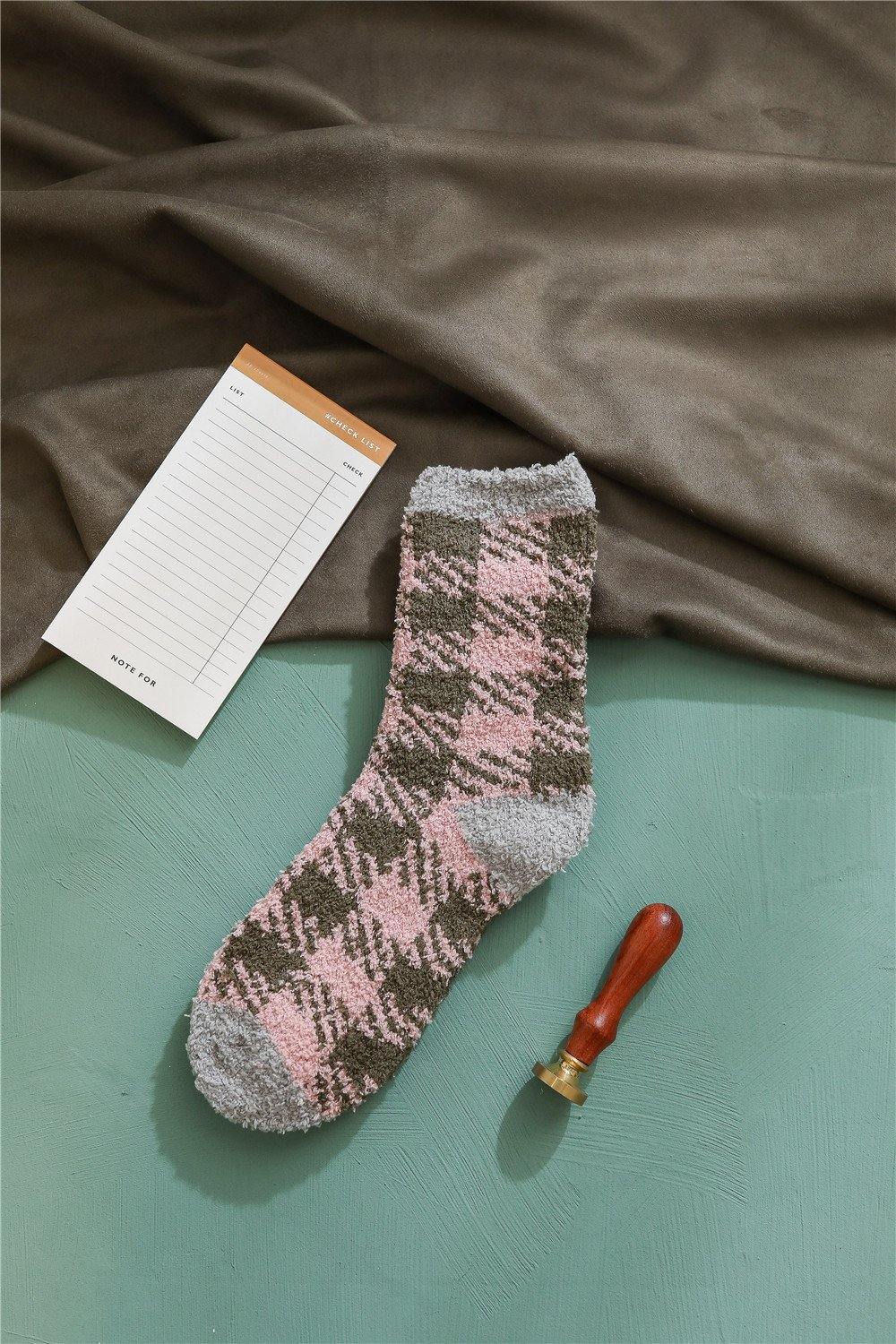 Womens Fuzzy Checkered Pattern Socks Winter Soft Slipper Cozy Fluffy Socks Gifts 7 Pairs - CHALIER