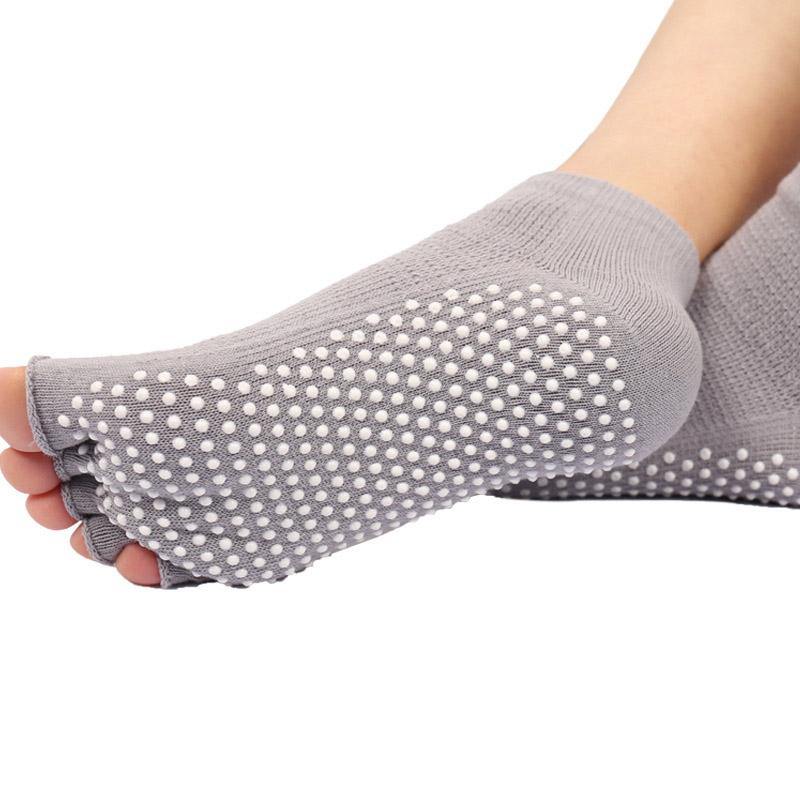 Womens Yoga Socks Solid Colors Fingerless Non-slip Sports Grip Socks - CHALIER