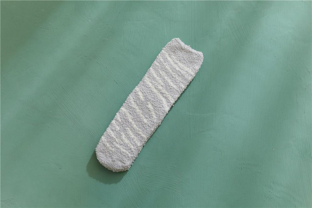 Womens Fuzzy Leopard Pattern Socks Winter Soft Slipper Cozy Fluffy Socks Gifts 7 Pairs - CHALIER